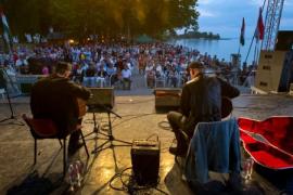 A gitárról szól a júniusi füredi fesztivál