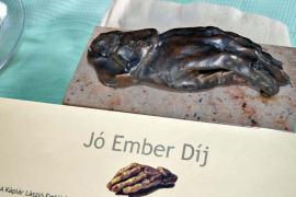 Balogh Enikő vehette át a Jó ember-díjat Pécsen