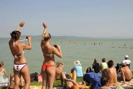 Vasárnap megrendezik a 35. Balaton-átúszást