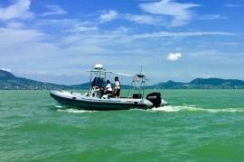 Még mindig sok embert kell menteni a Balatonnál