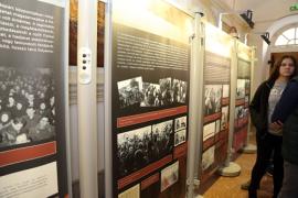 A kommunista diktatúra kollektivizálásáról nyílt kiállítás a Vármegyeházán
