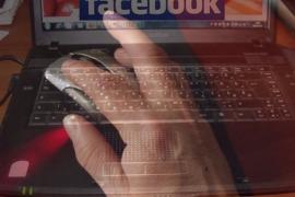 Számítógép- és internetfüggőséget szűrnek Pécsett Internetfüggőség