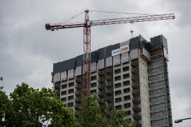 Magasház bontása Pécs 25emeletes Pécs